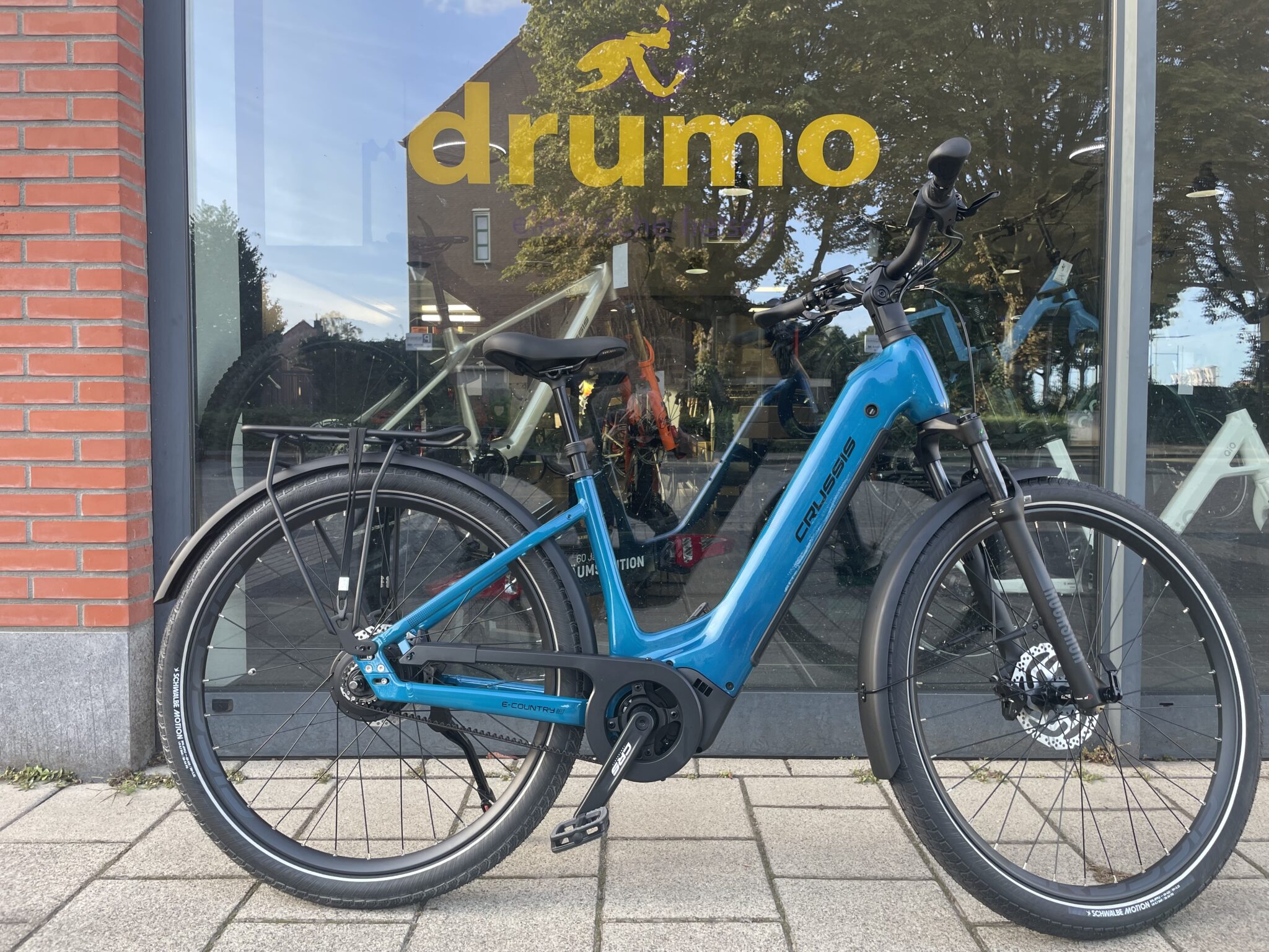 Crussis e-Country met Gates Cdx Carbondrive riemaandrijving.