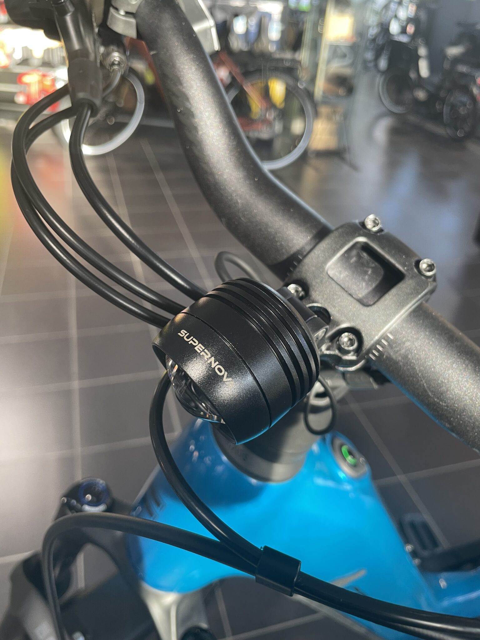 Crussis e-Country met Gates Cdx Carbondrive riemaandrijving. - Afbeelding 8