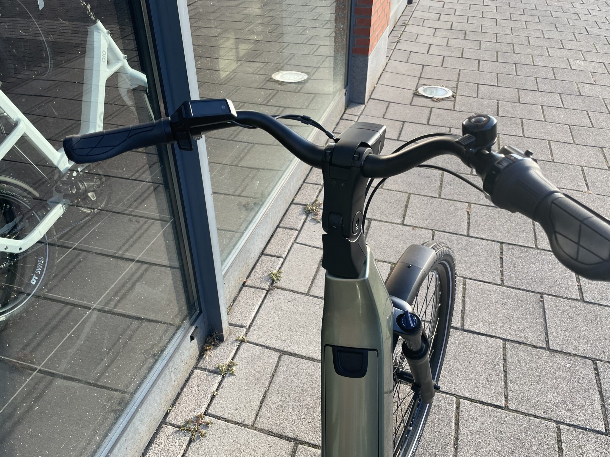 Trek Charter 4+ N5 Gates Riemaandrijving 2026 framemaat L met 412 km nieuwstaat. - Afbeelding 5